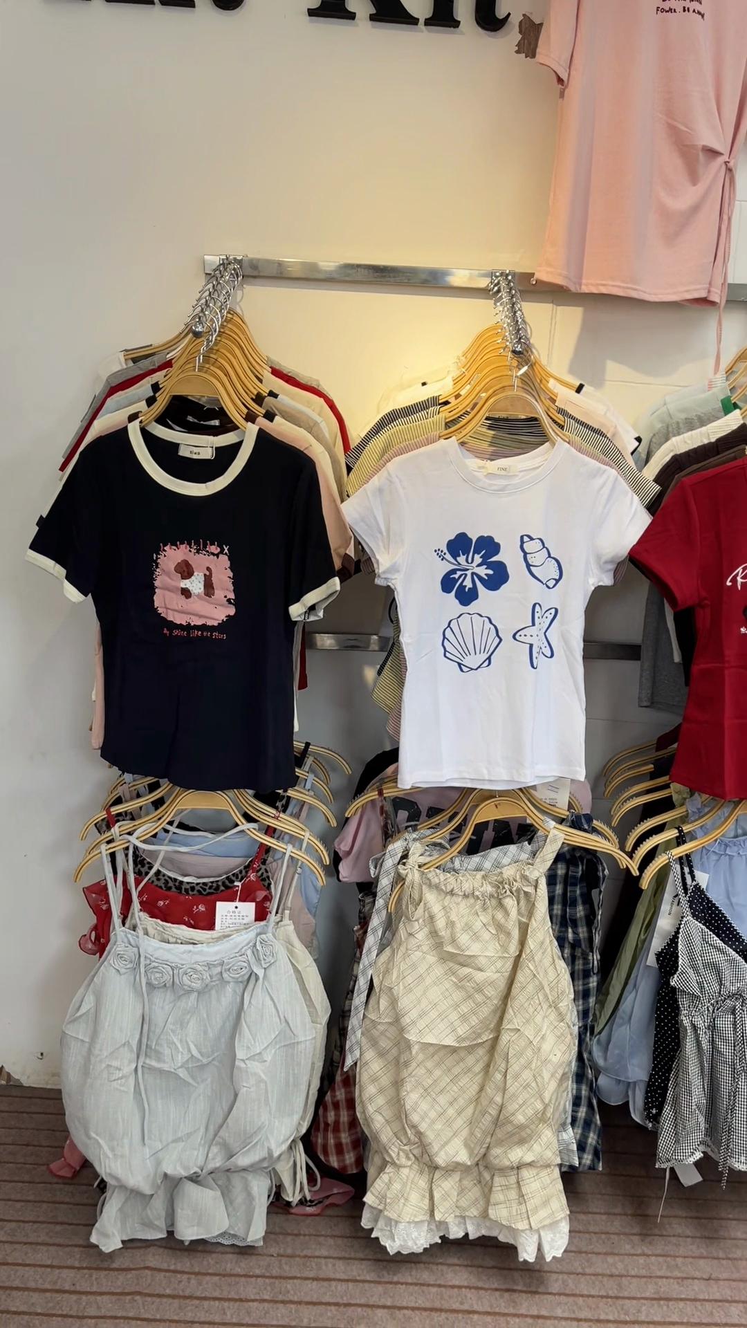 @Kit Kit Clothing(Tgi)