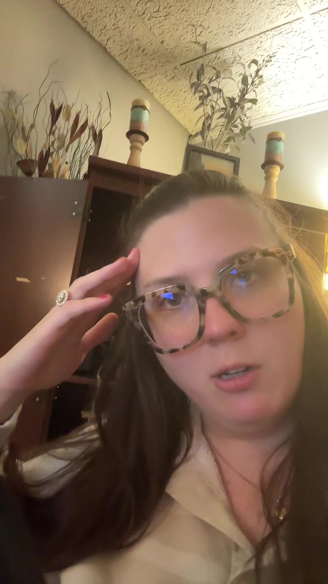 @aislyn