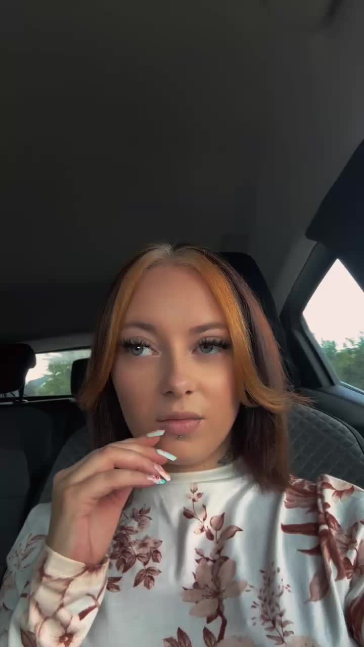 @Clémence 🫦