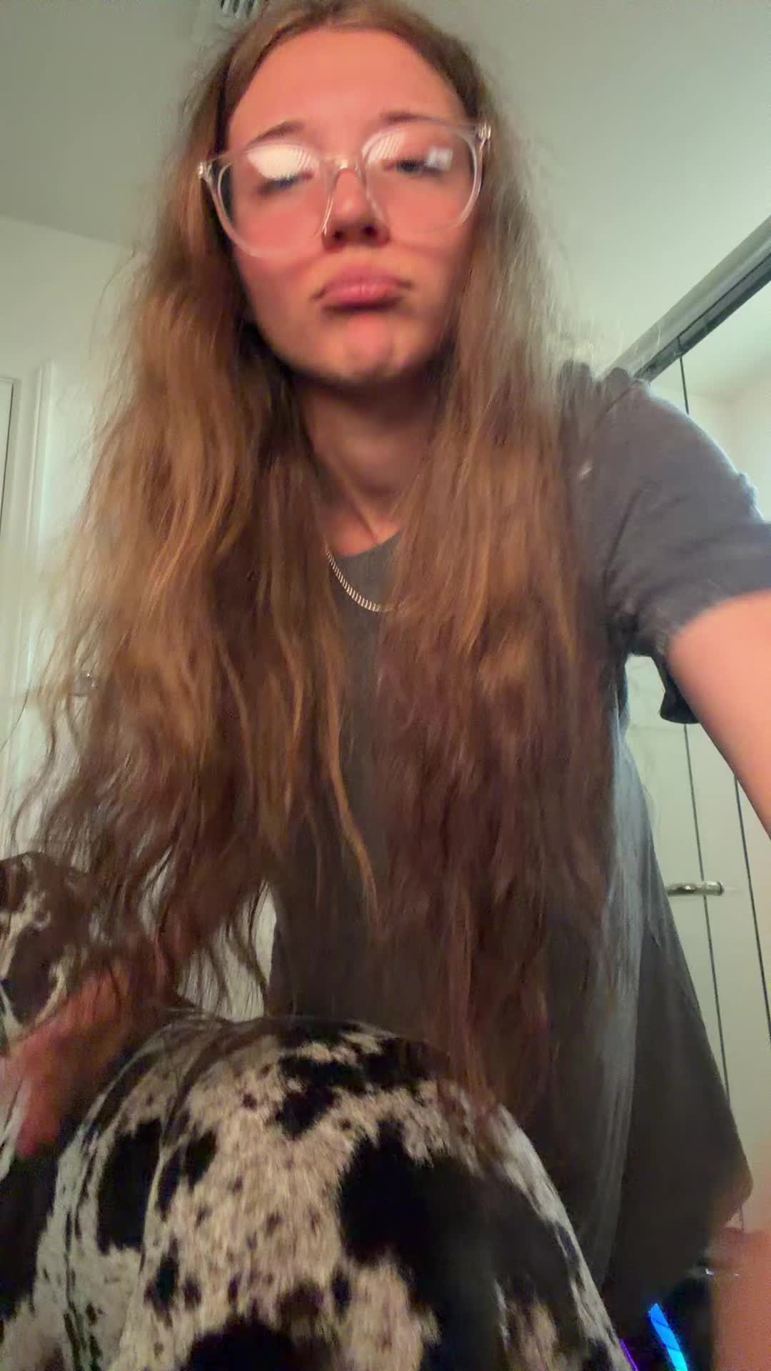 @kenzeygrey