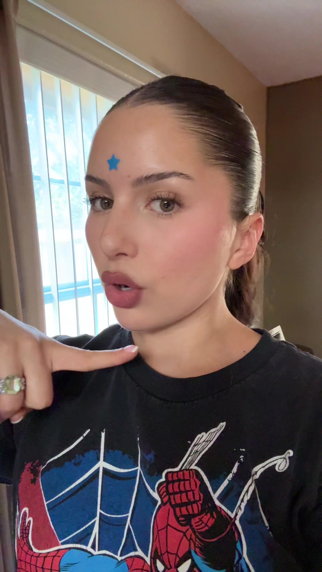 @linmiramarr