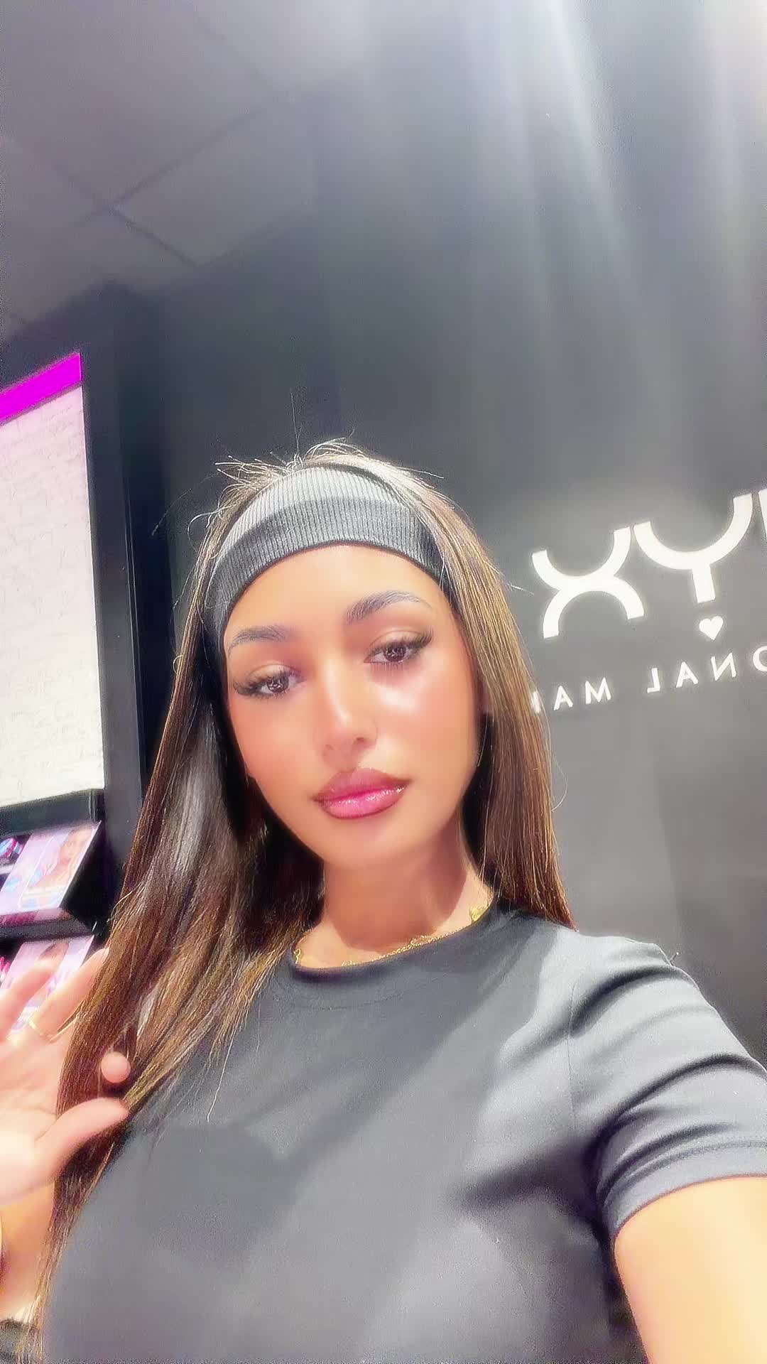@Kenza 🇹🇳