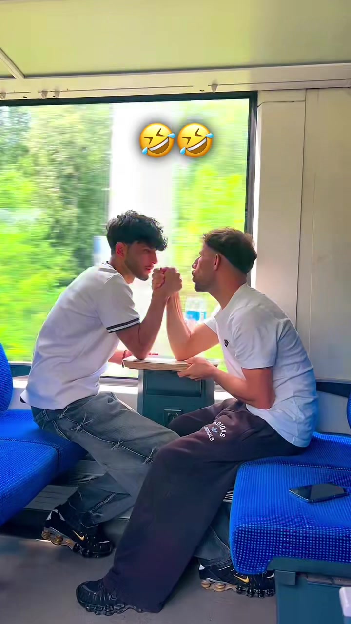 @🇦🇫🦅حکمت الله لغمانی🐊🇦🇬🐺