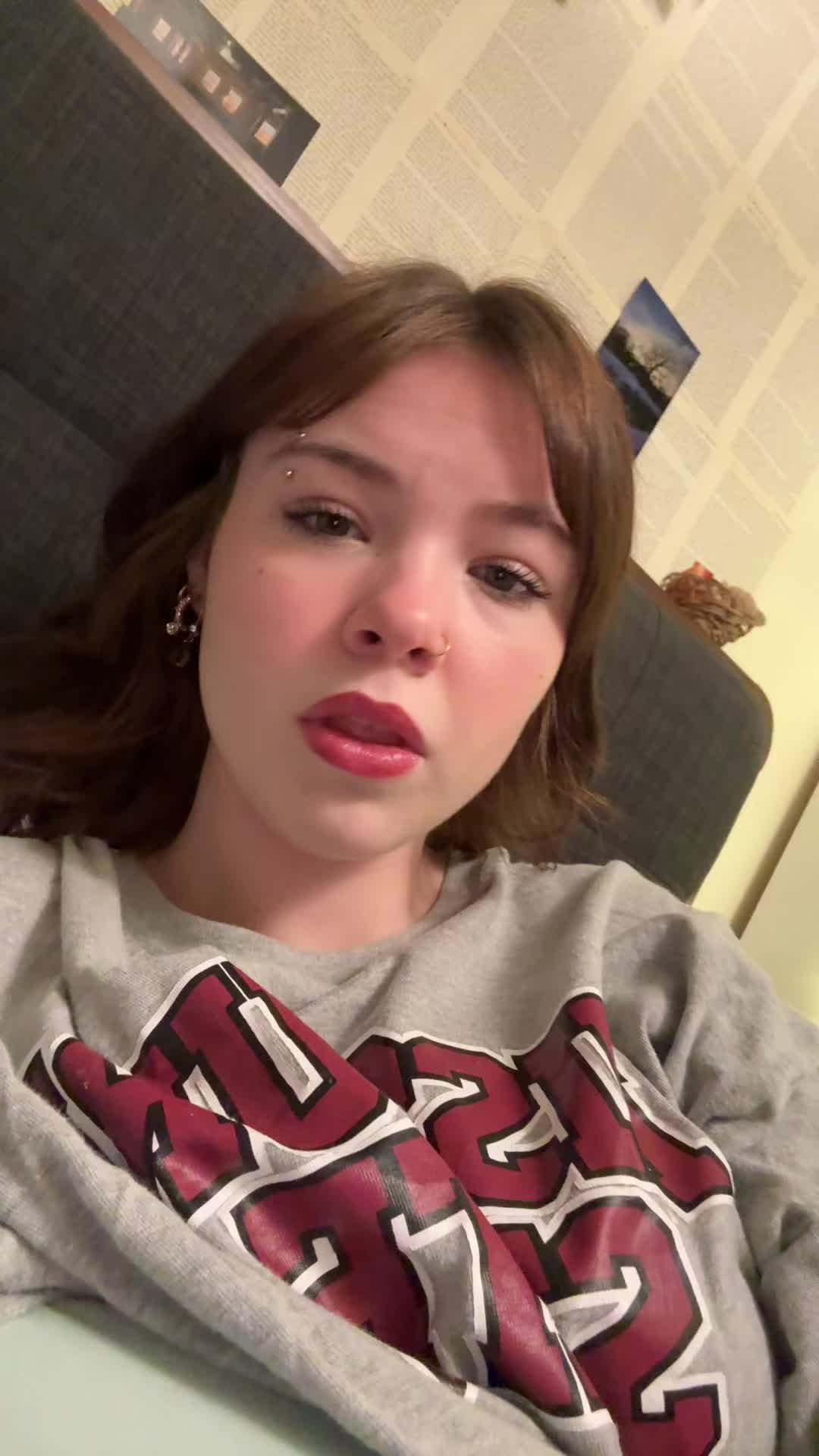 @Em🐞