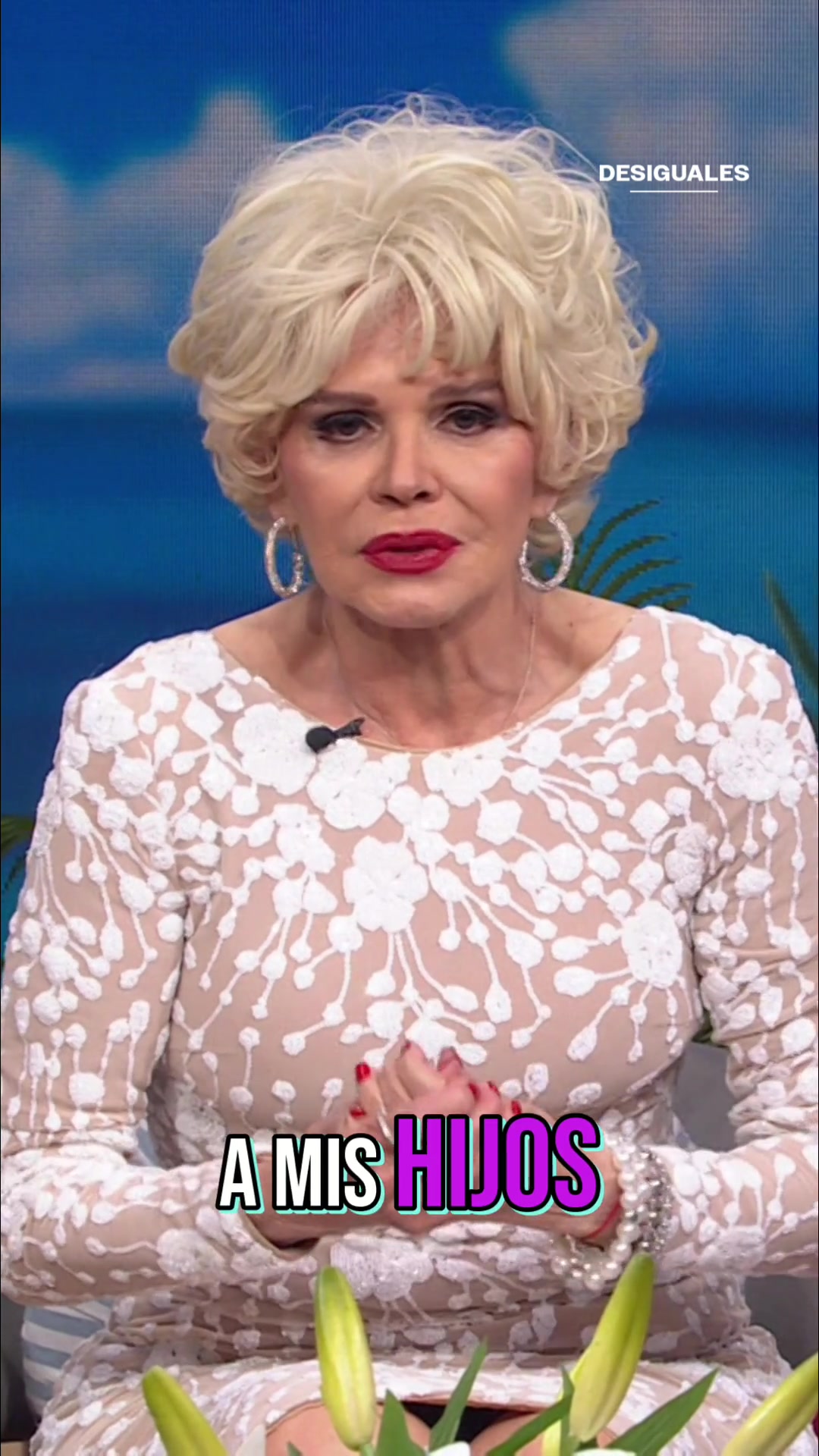 @Univision