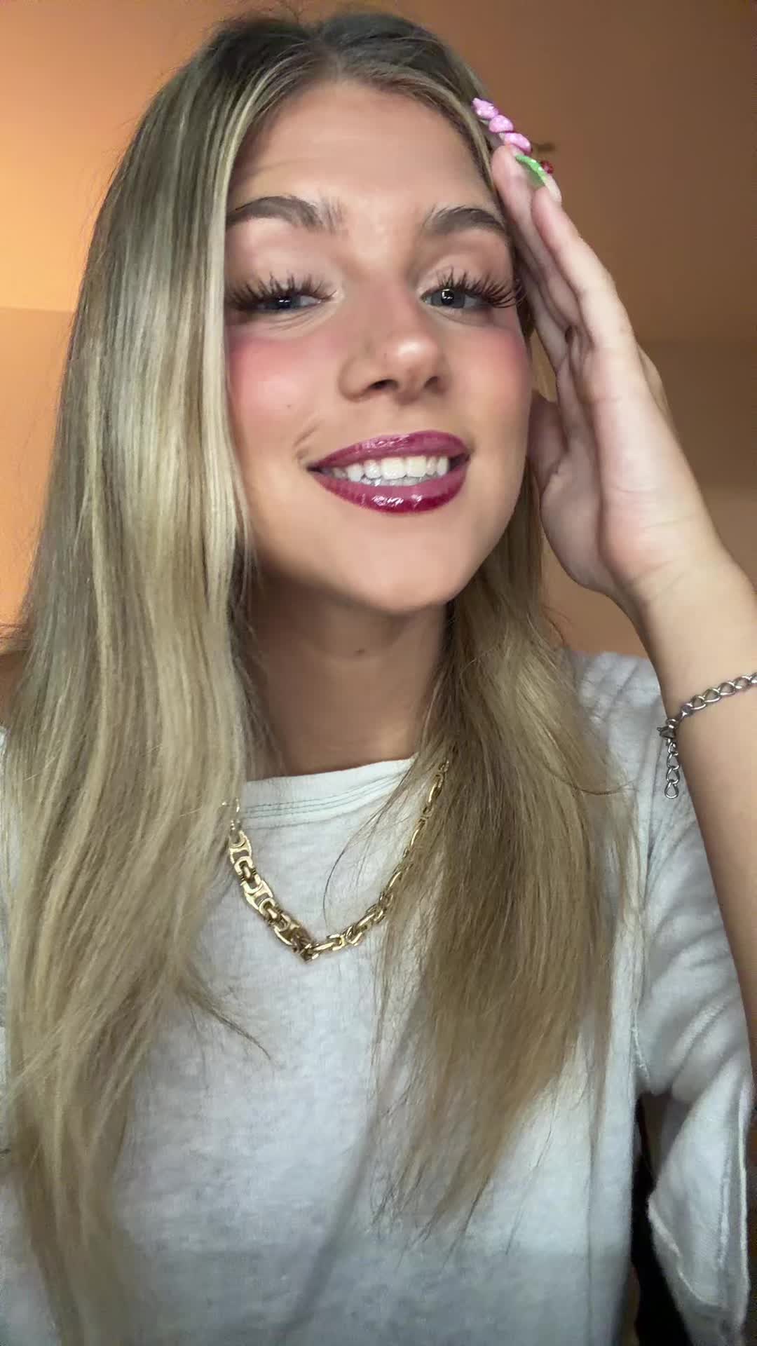 @strawbbrryshortcakee