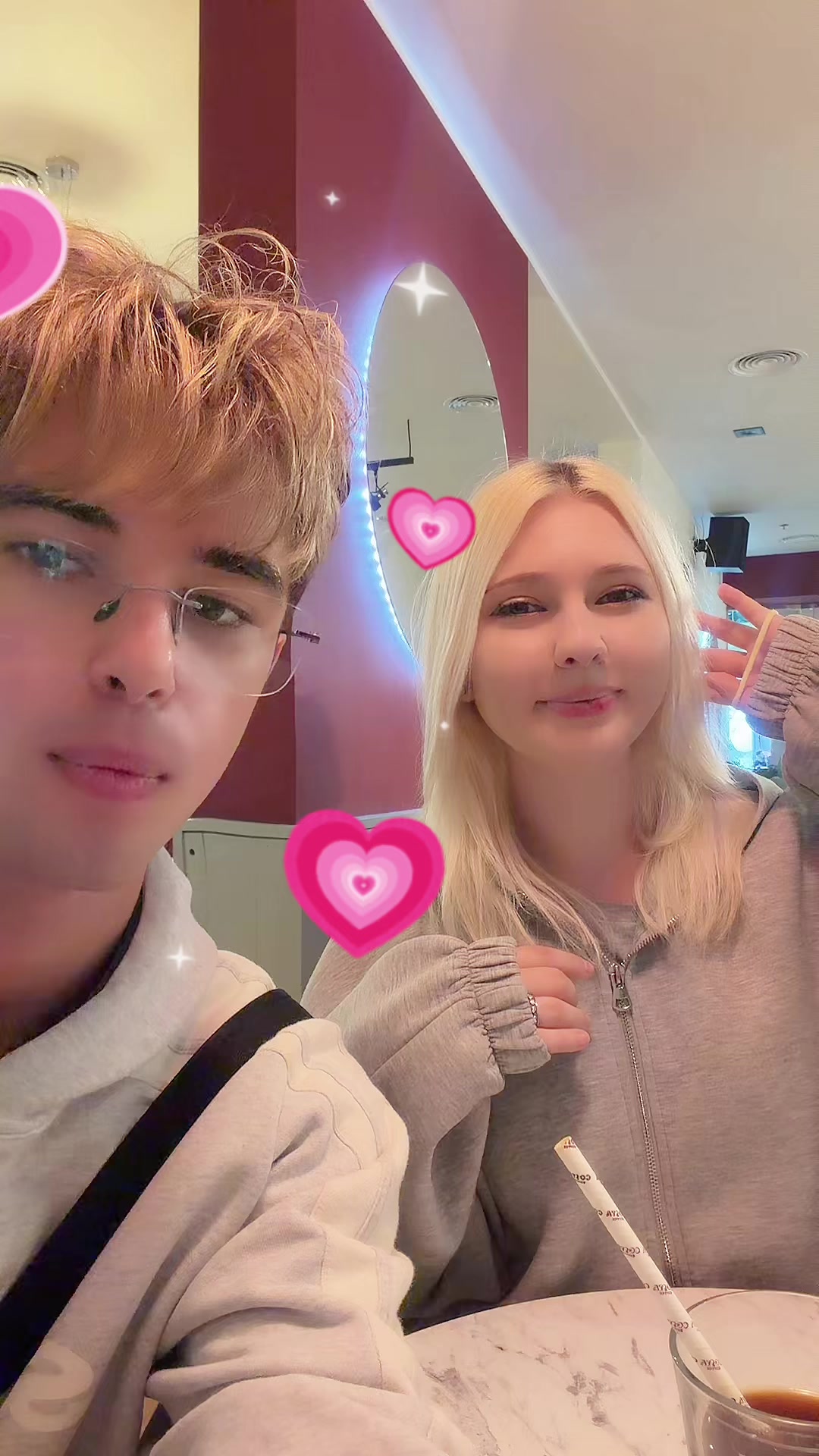 @janie_