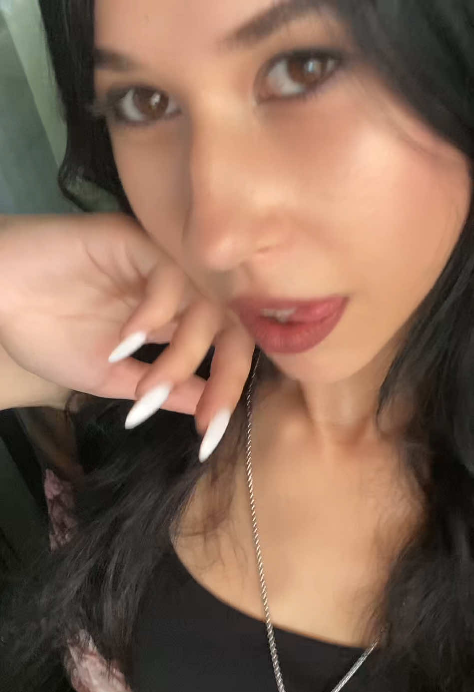 @Leyla Noir