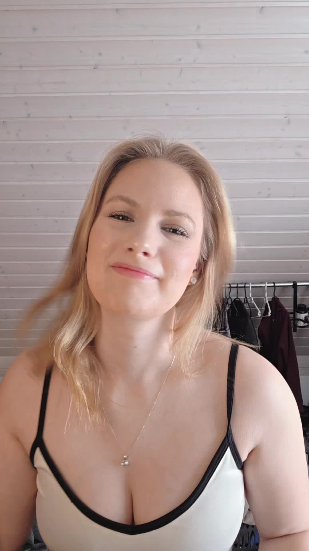 @Jenni