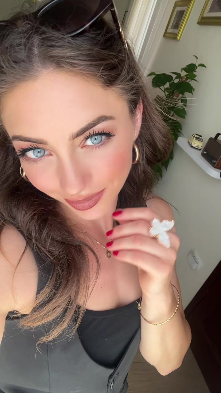 @Roxana Huchiu