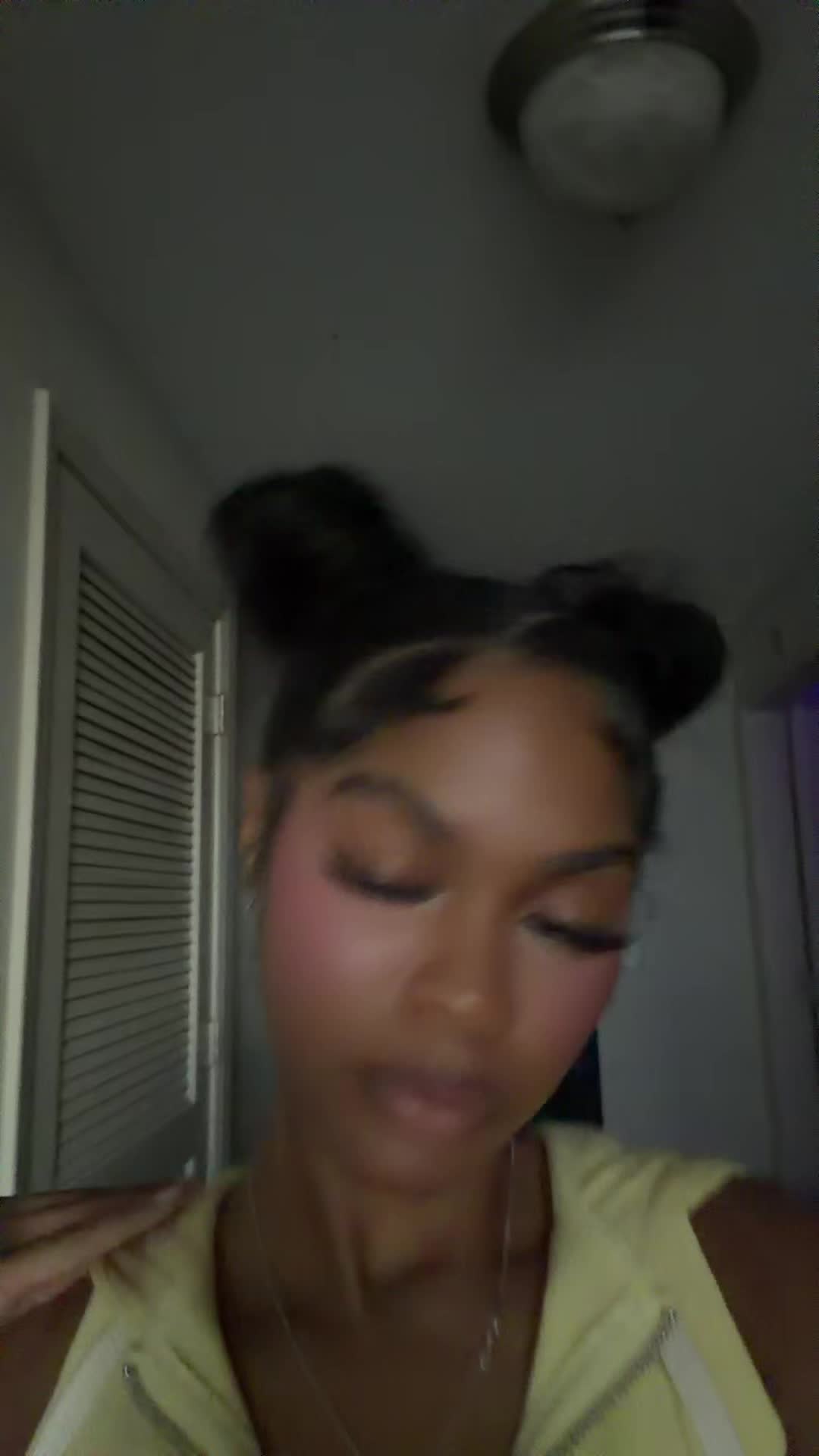 @kelsionaee