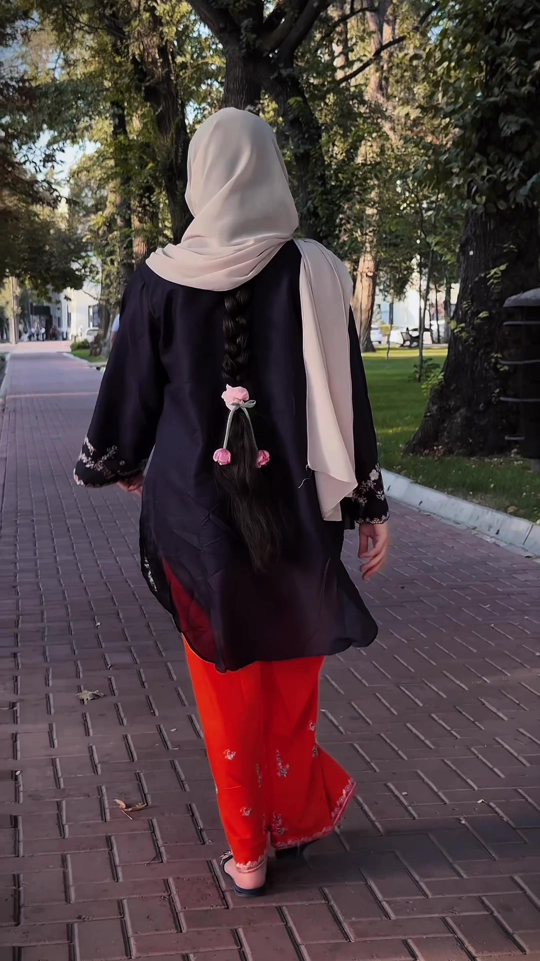 @گلونہ🕊️