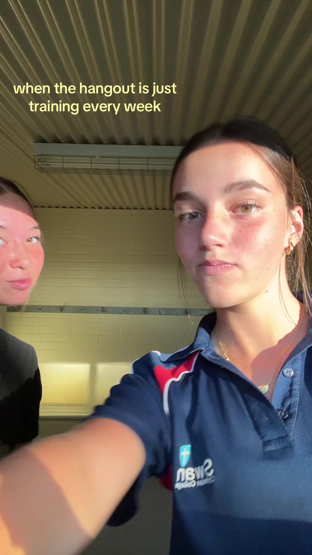 @𝙰𝙽𝙽𝙸𝙴