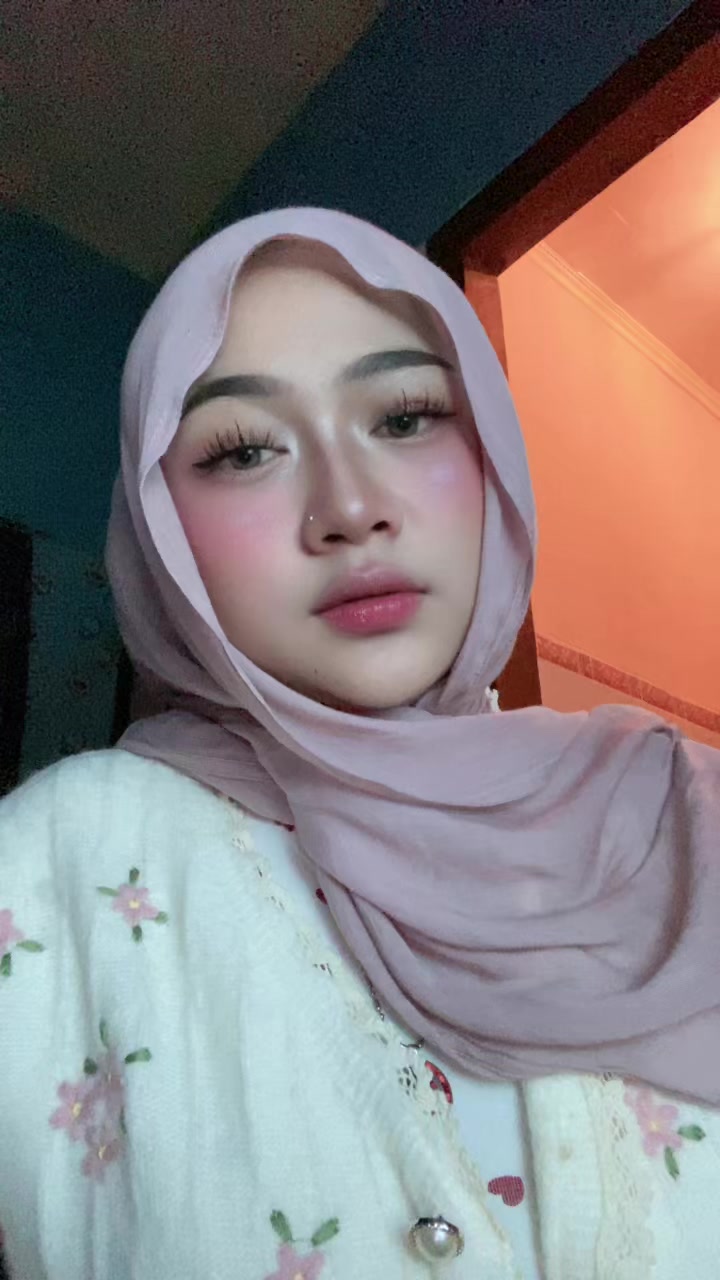 @ig: madeby.cyyn