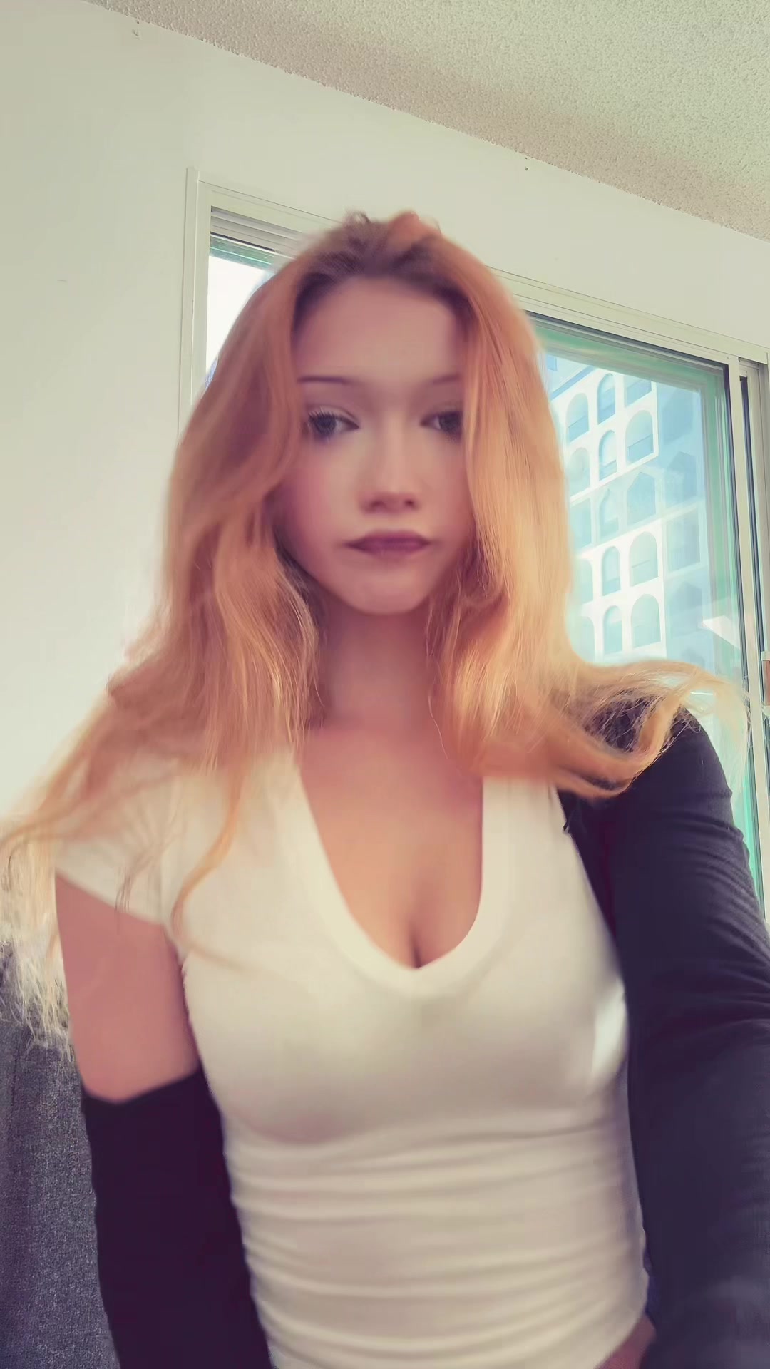 @🐰