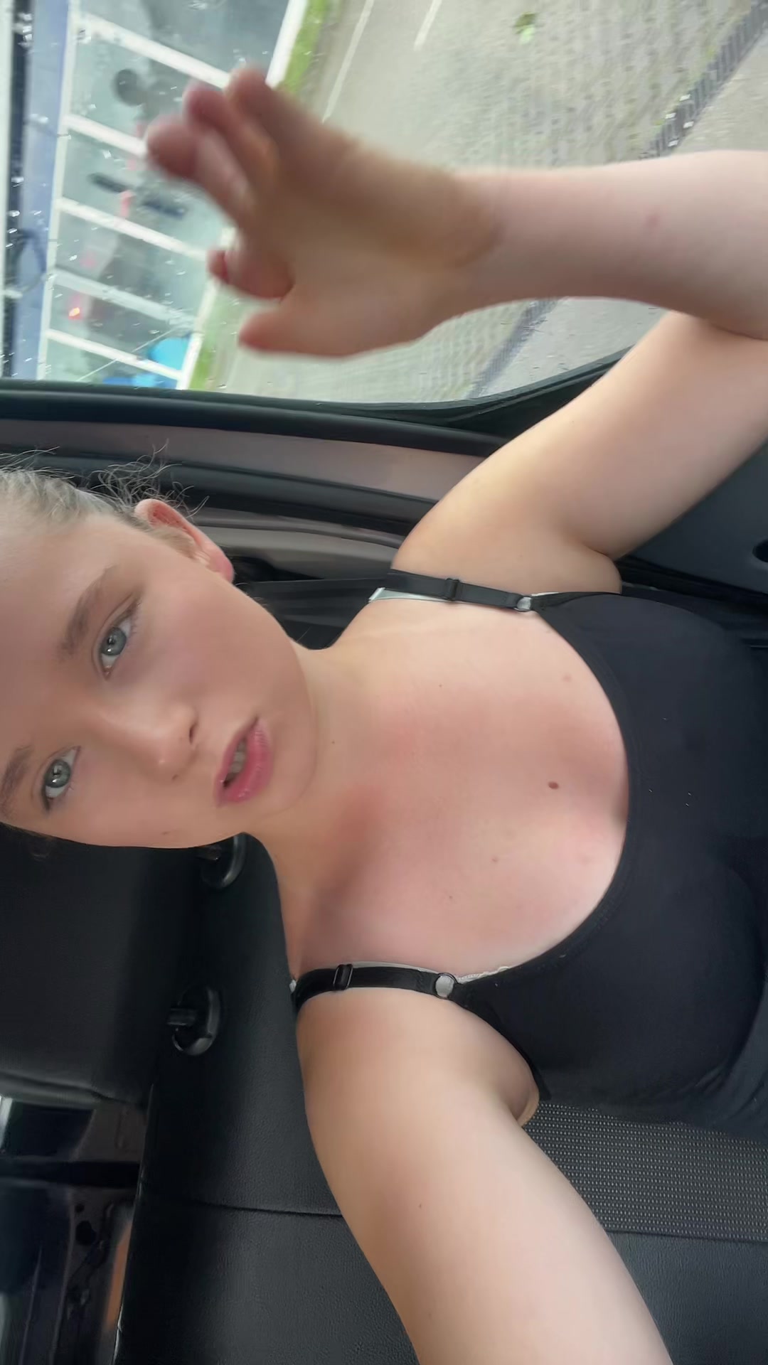 @briana_20002