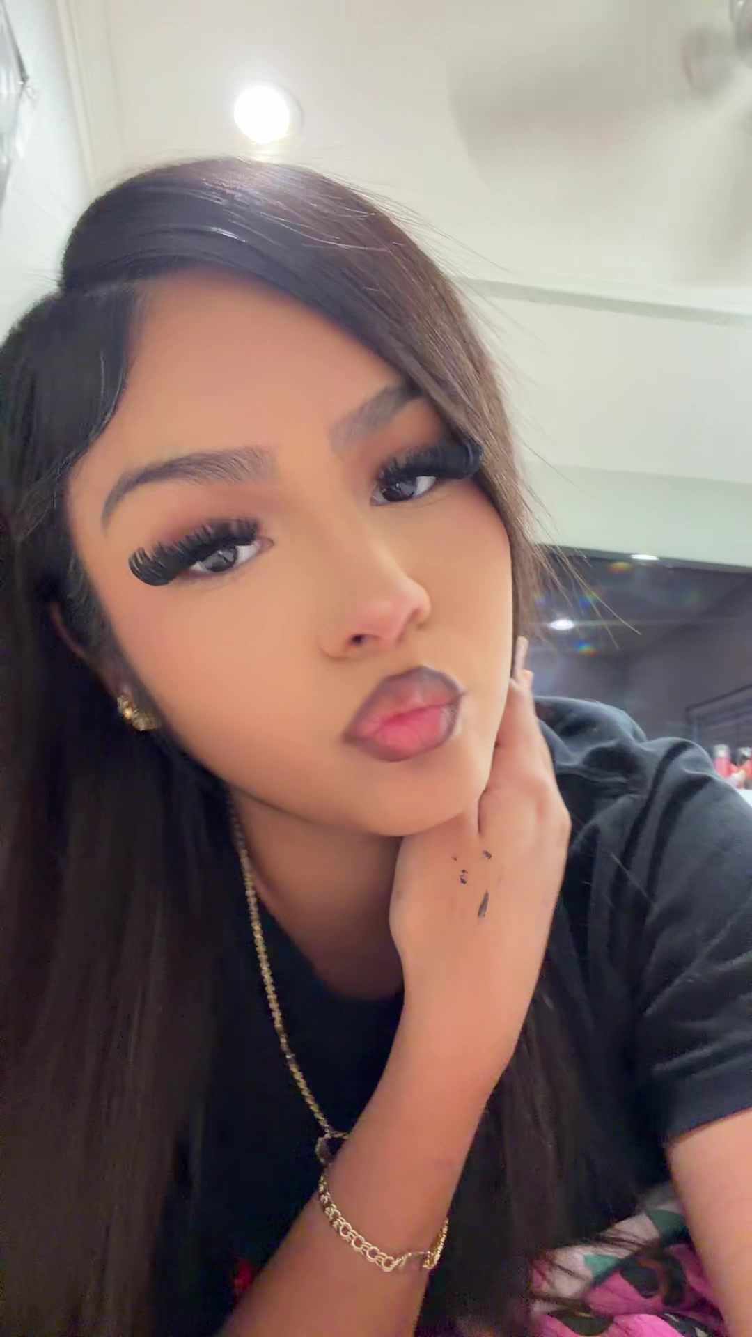 @️