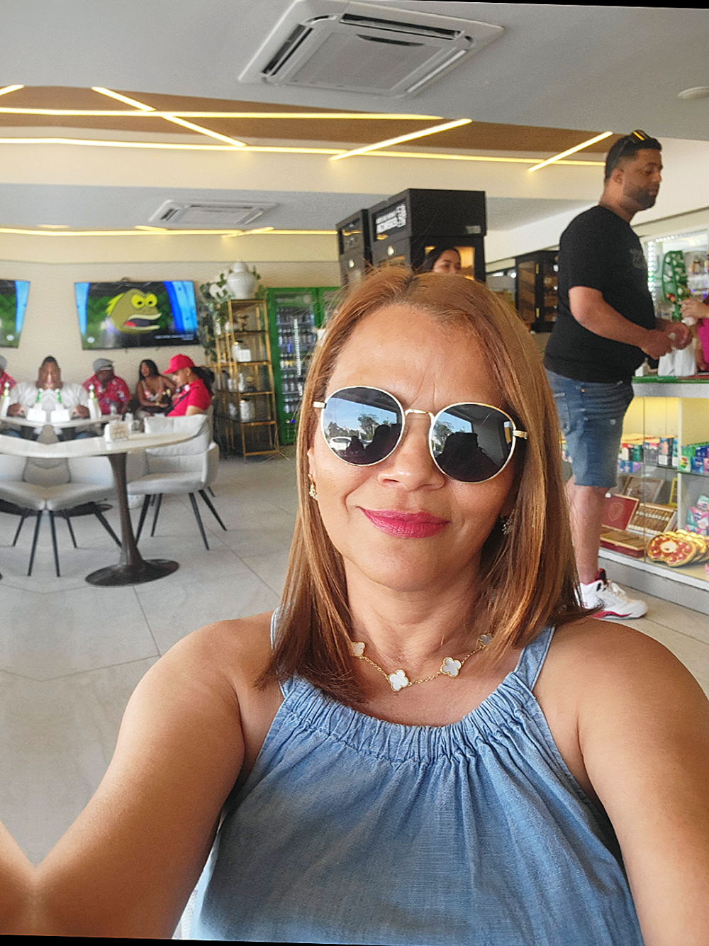 @Jacqueline Saldivar