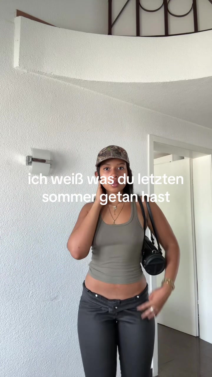 @mysteriousbaddie_123