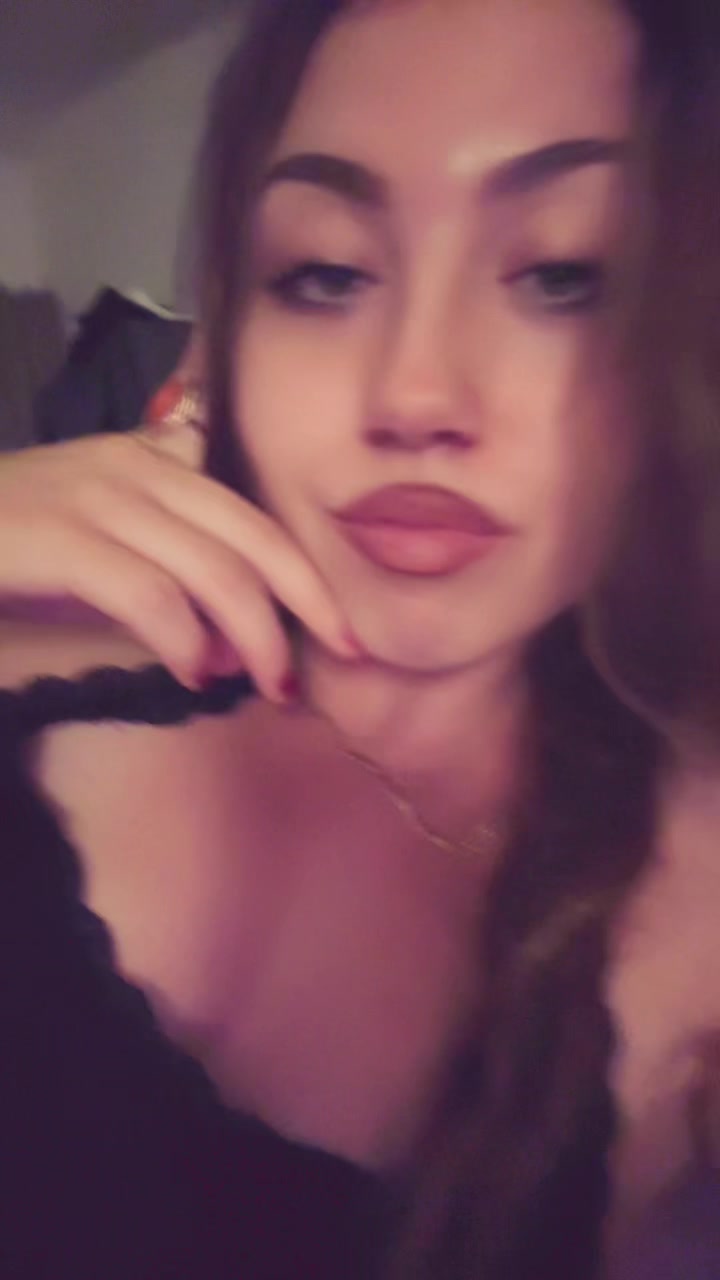 @coralpanero_
