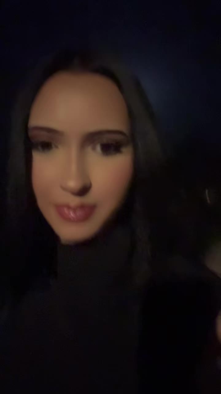 @naomiiii