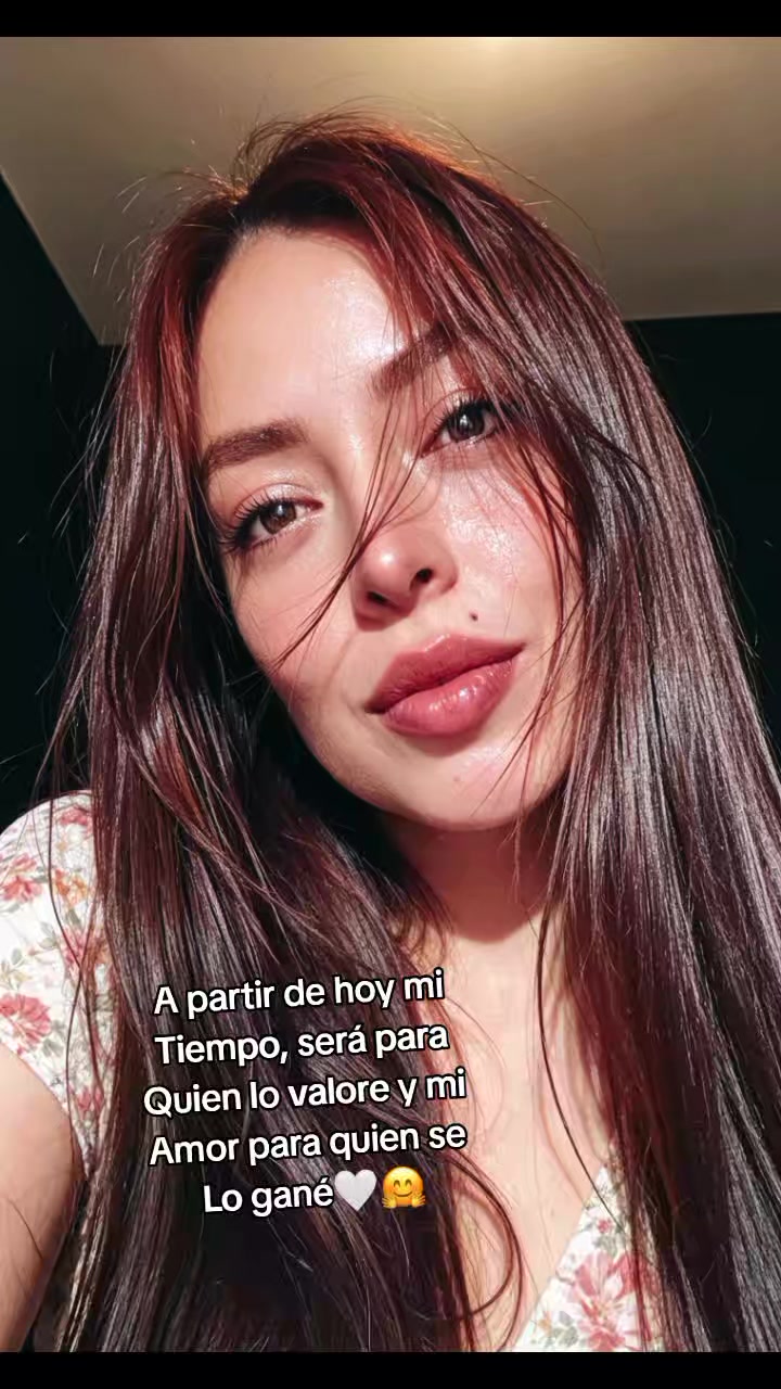 @Karol MN 👩🏻&zwj;🏫🤎💋🌻