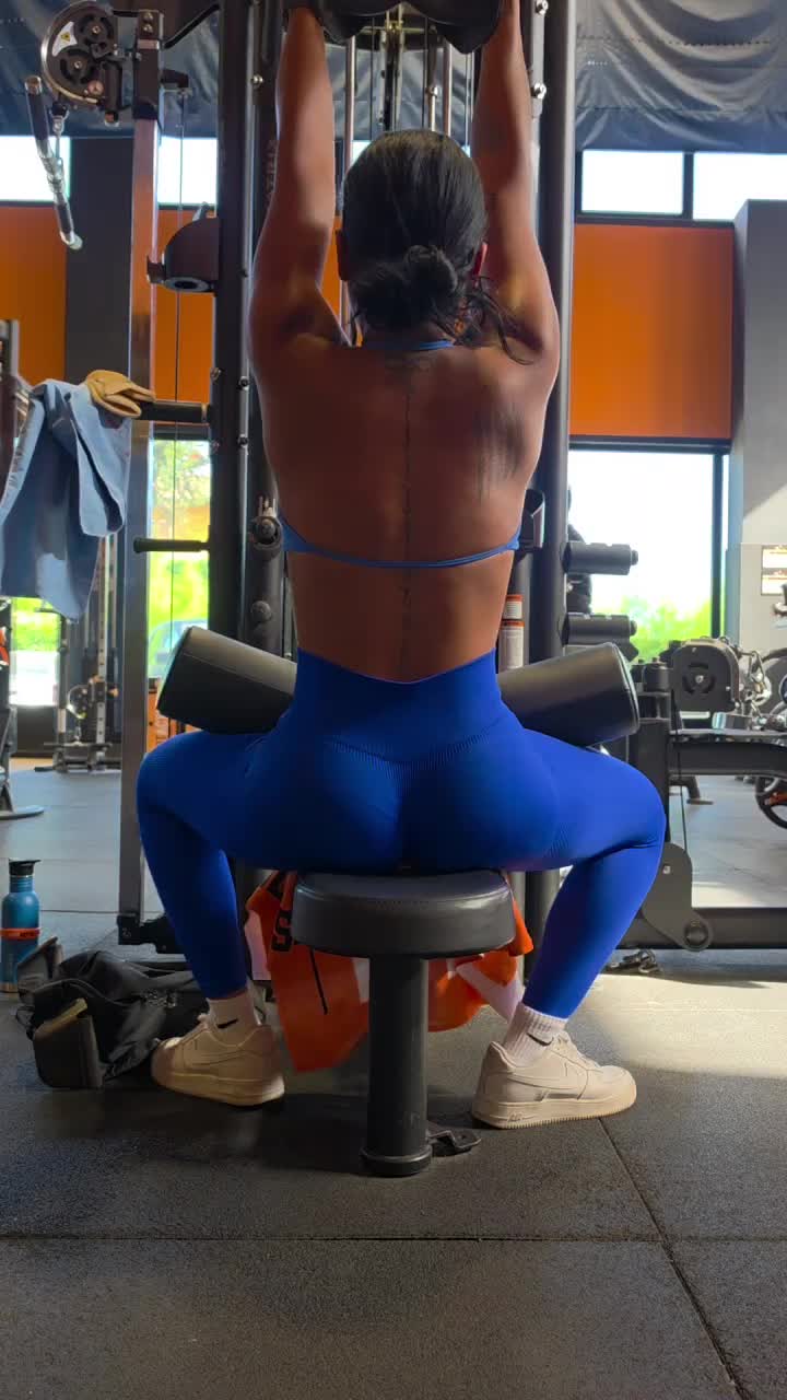 @aimeeth89