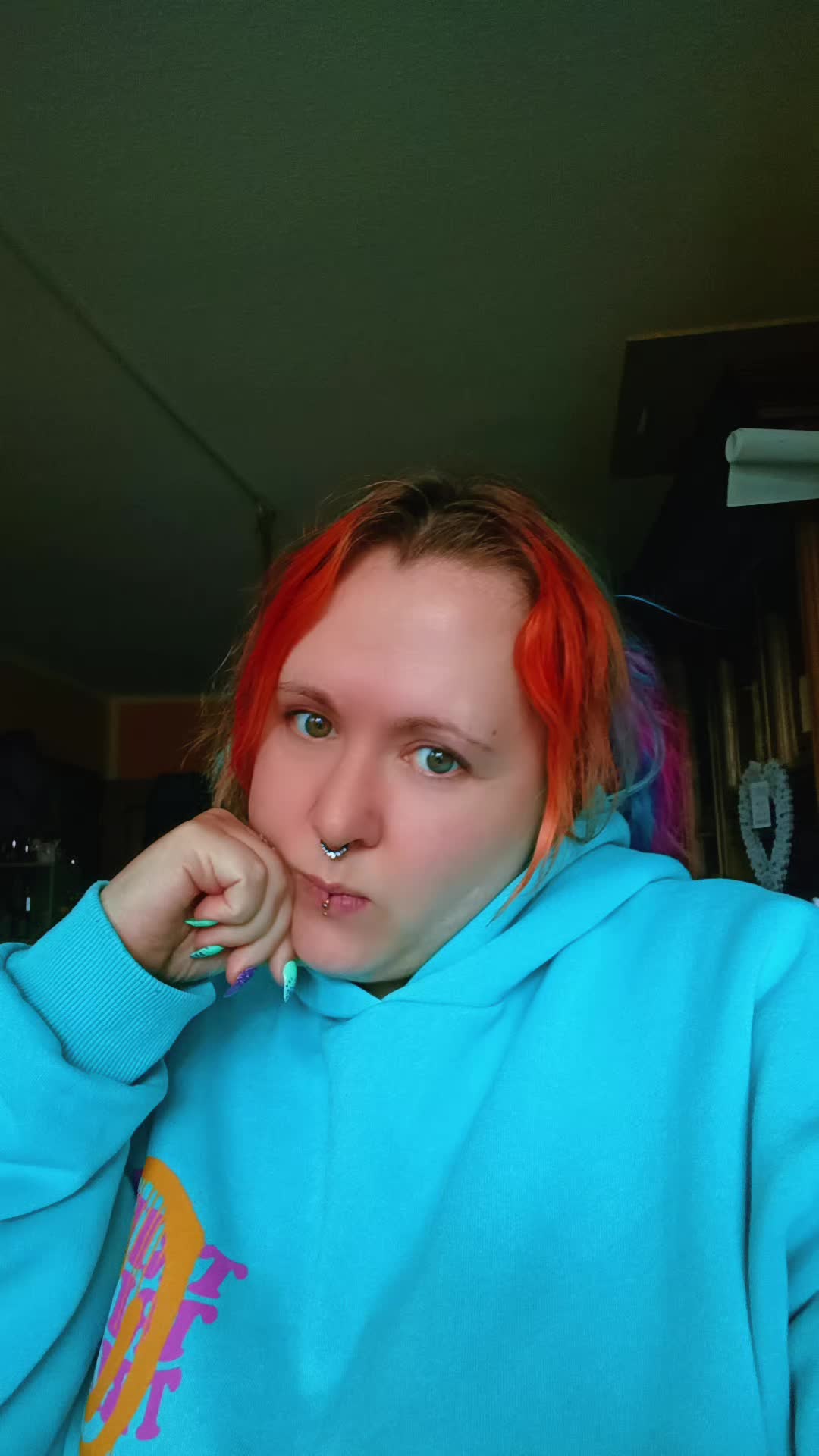 @Rainbowshit13🌺