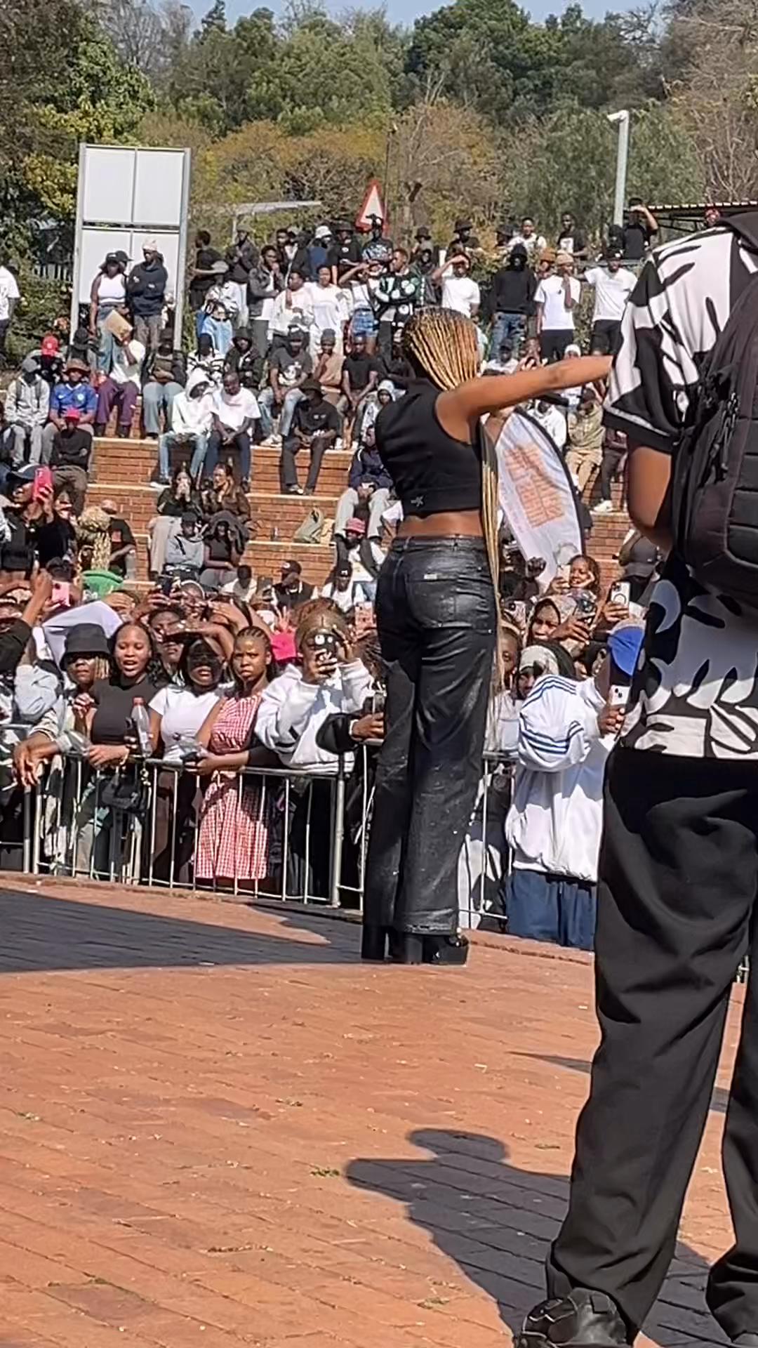 @Nomthandazo Makhubu