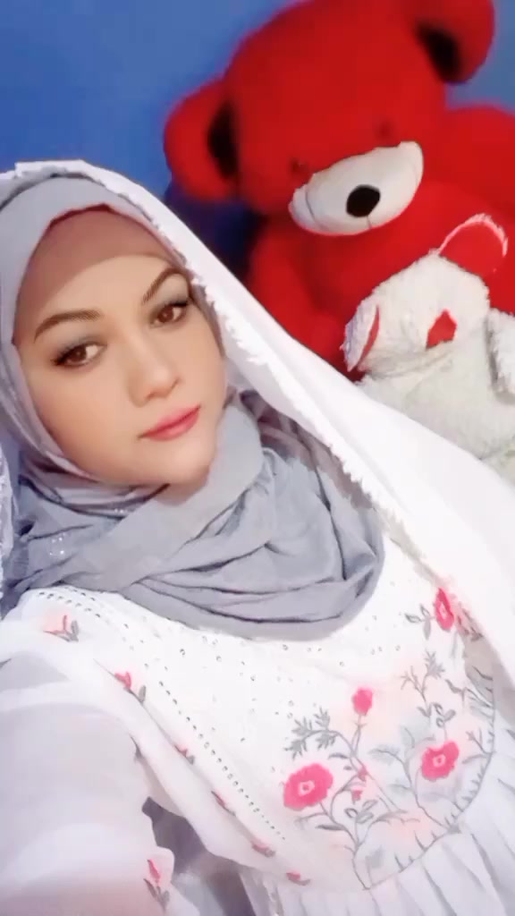 @H.........M