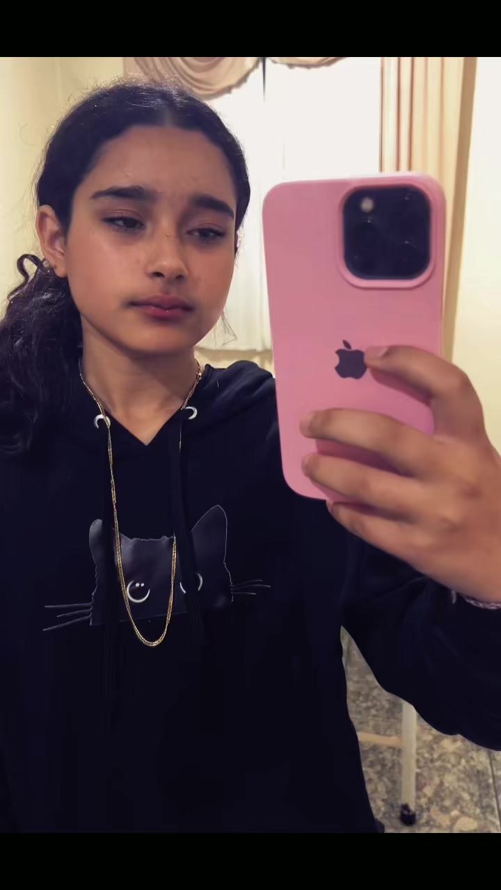@garota mist&eacute;rio 🕵🏻&zwj;♀️