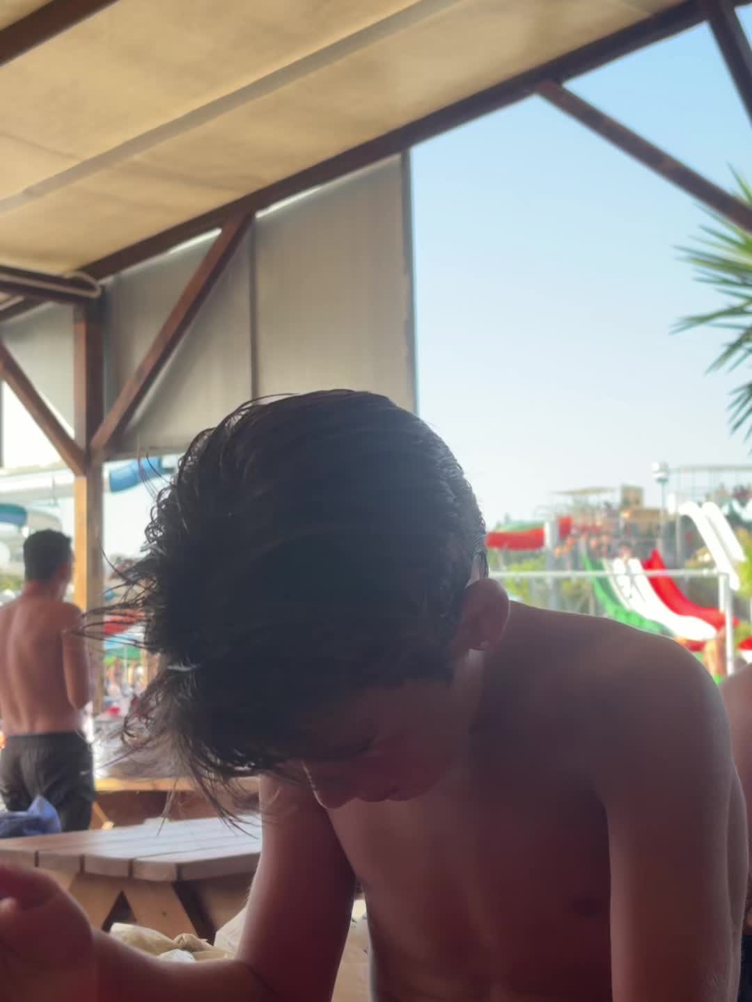 @Simona