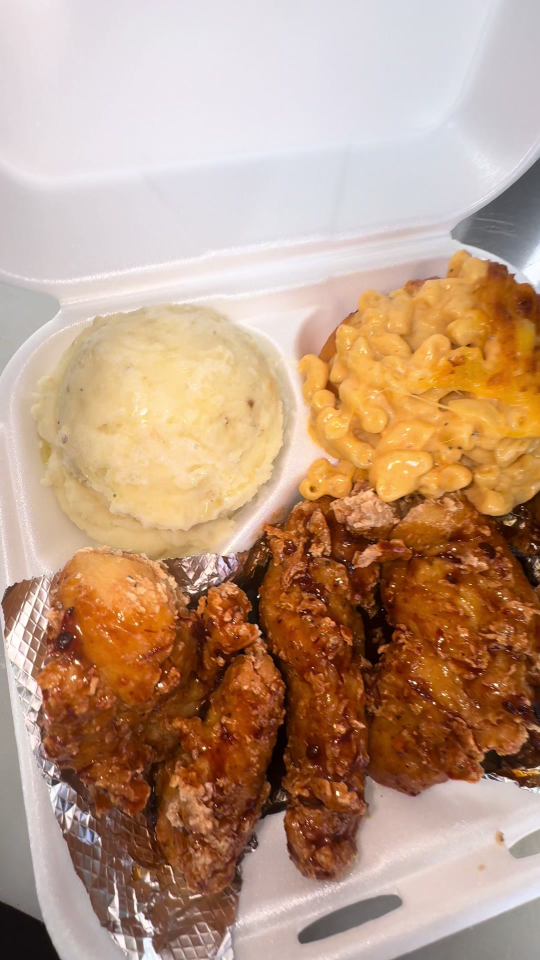 @Soulful Eatery Food Truck