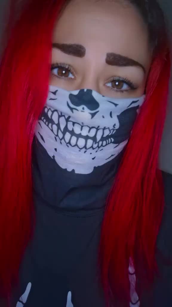 @Mrs.Masked