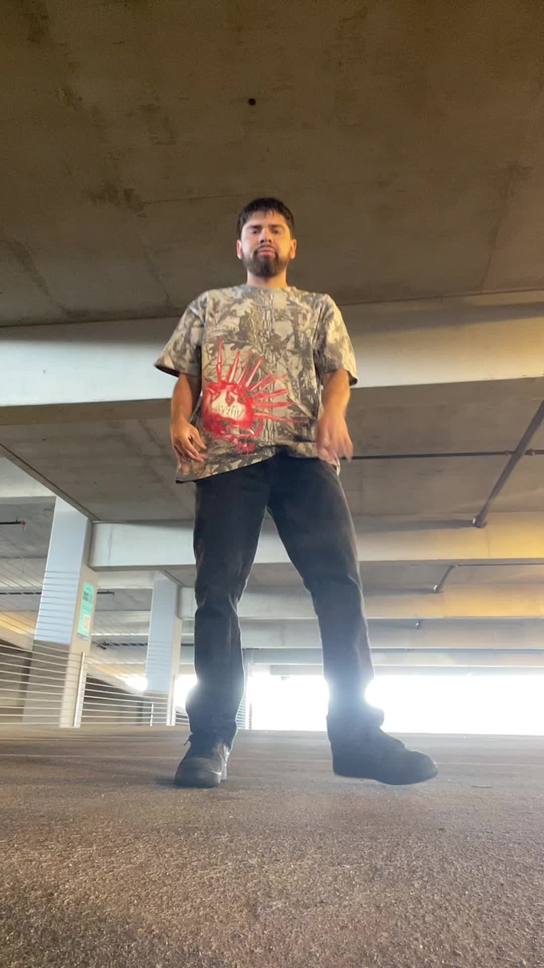@isaac_dances