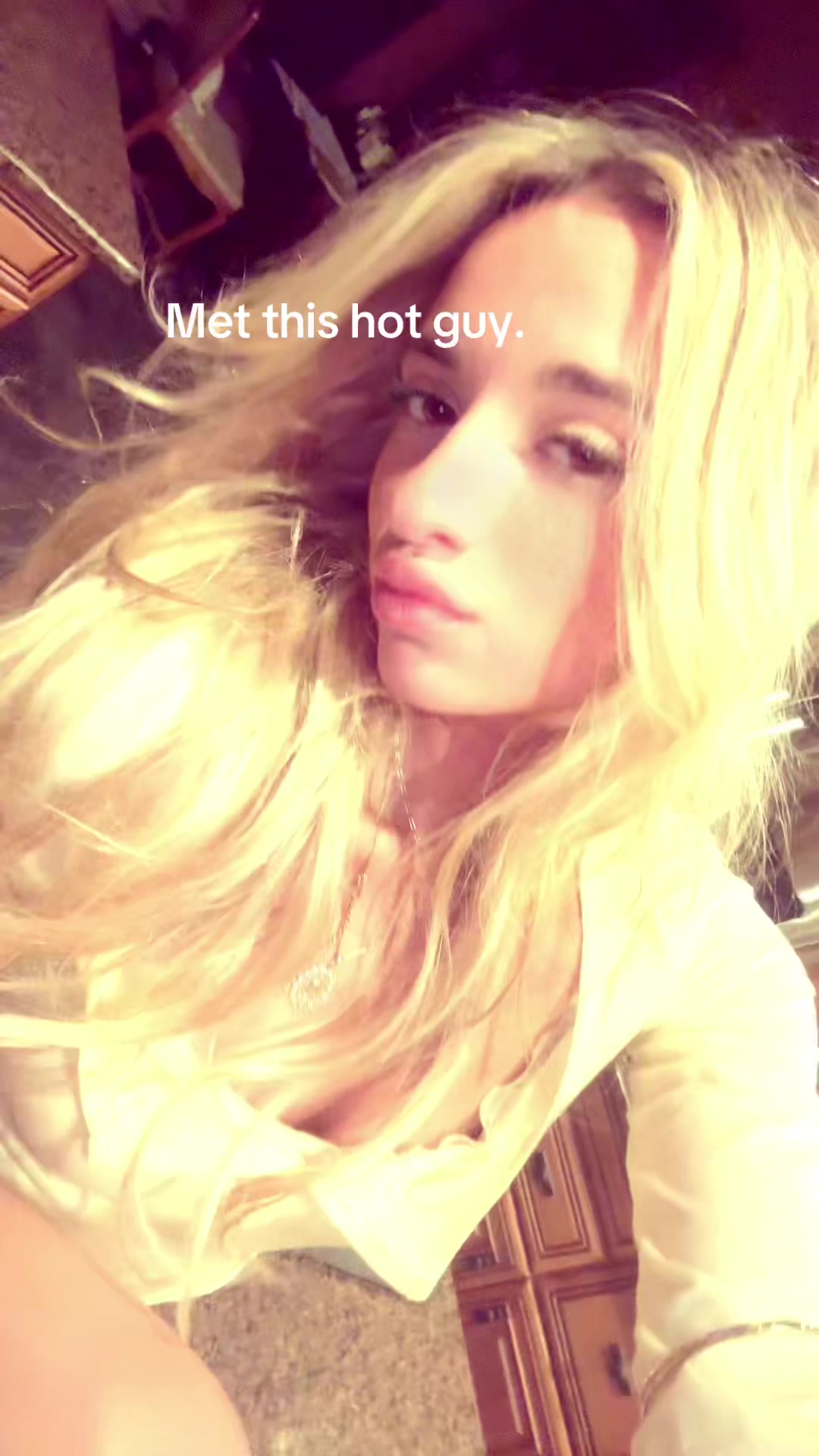 @bella