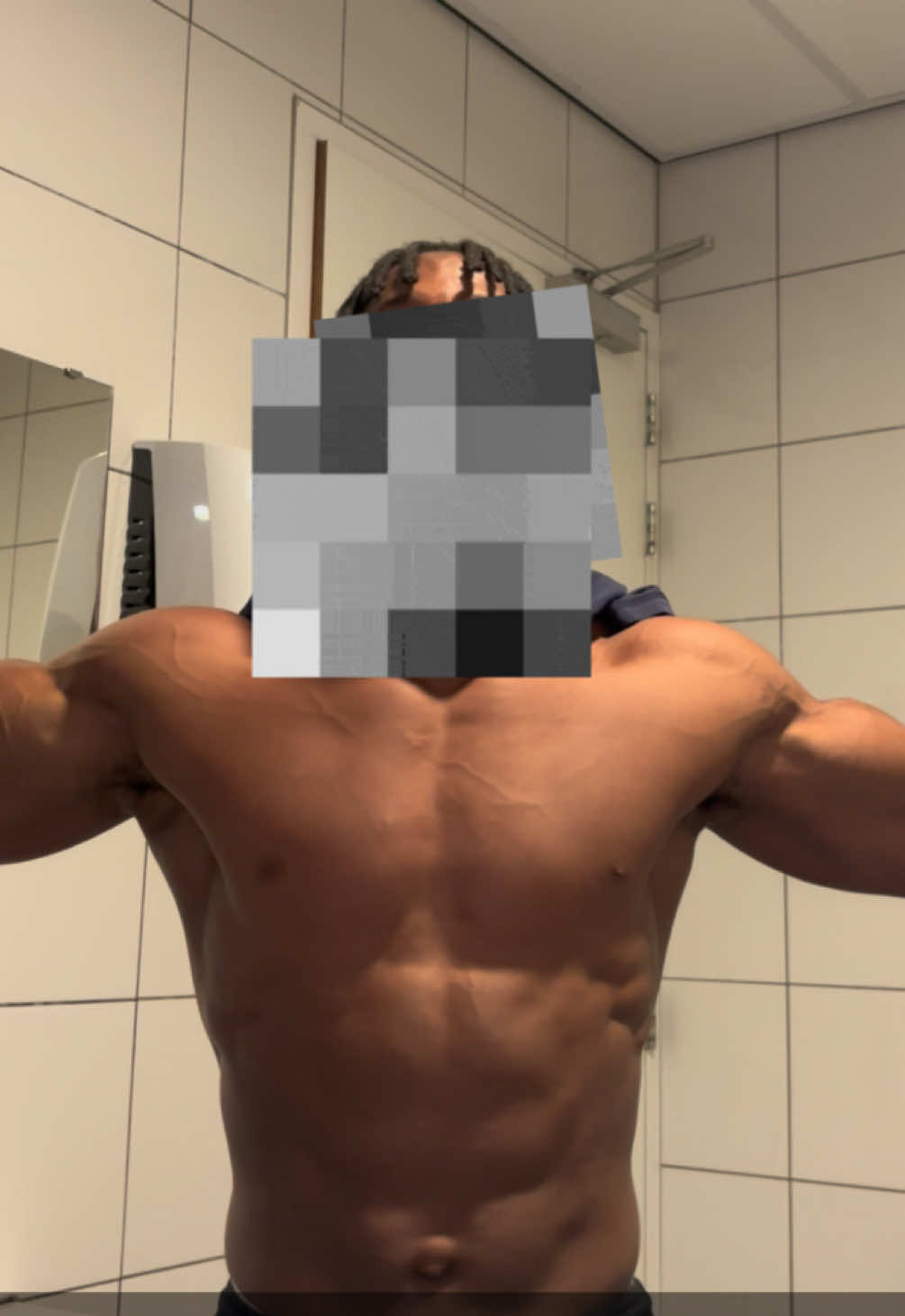 @Jayy