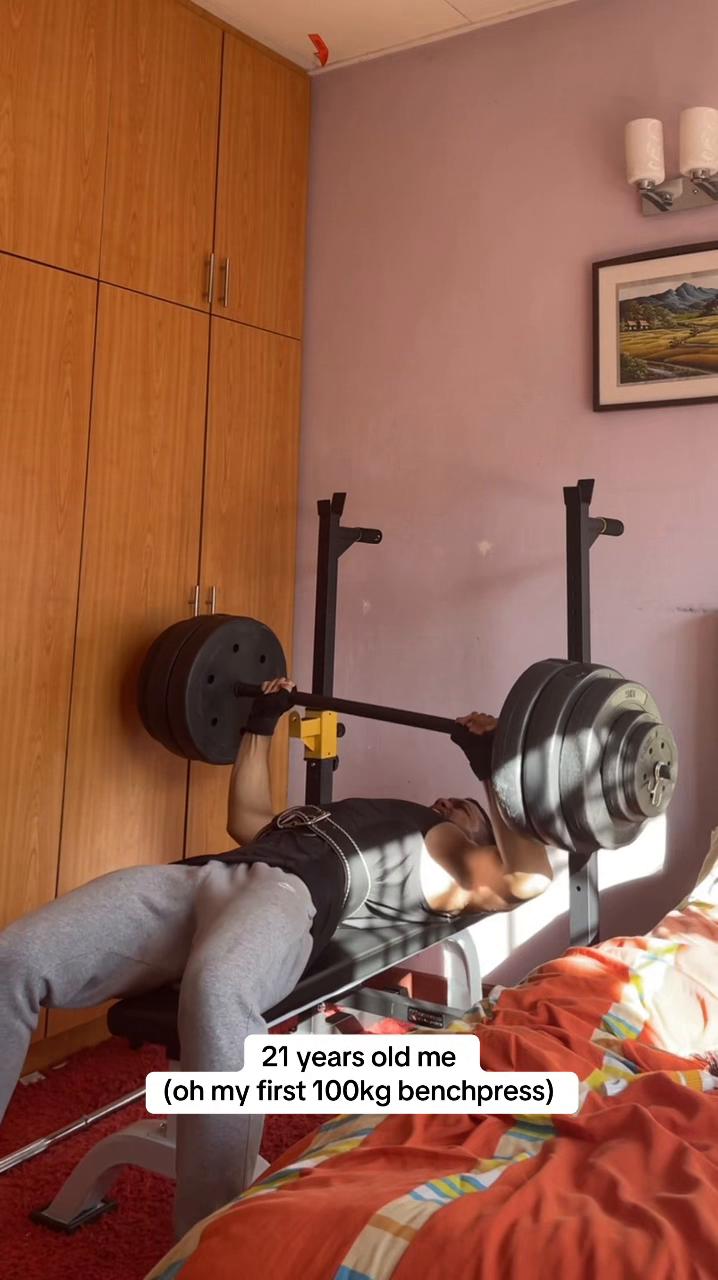 @Hazziq Julpadya| Flying gymrat