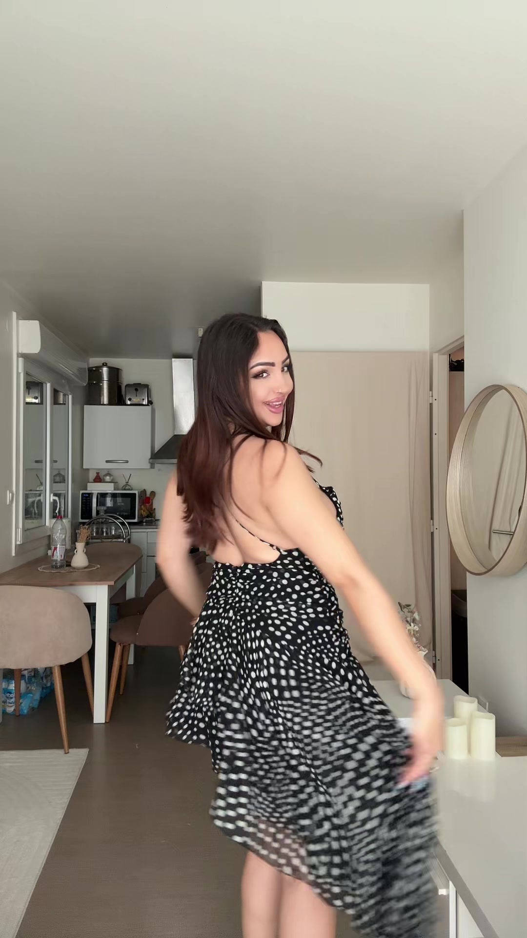 @naelleostra