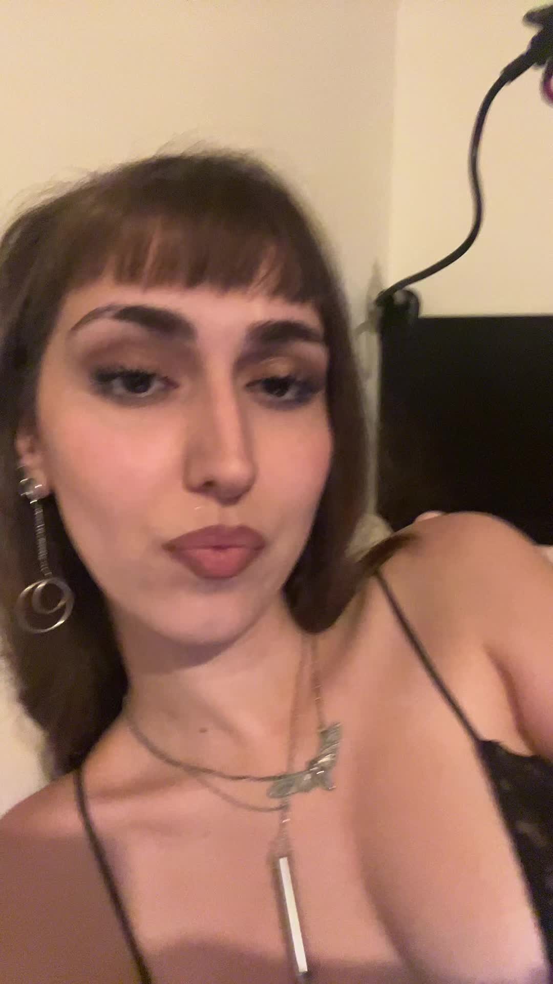 @ɴⁱᵏᵃ🕊