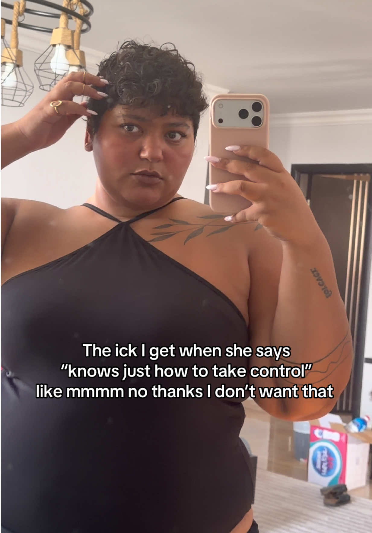 @Caroline Robiel كارولين روبيل