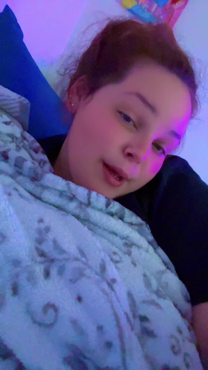 @momofboth40