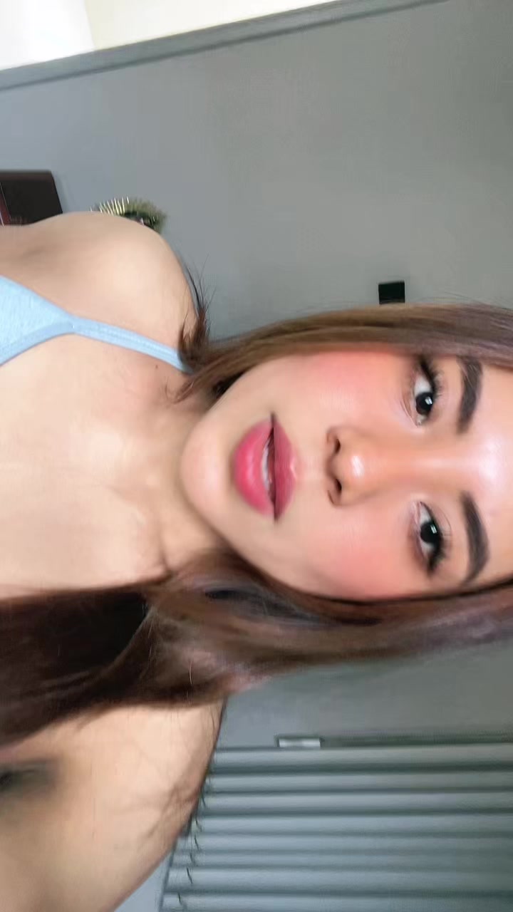 @Adriana