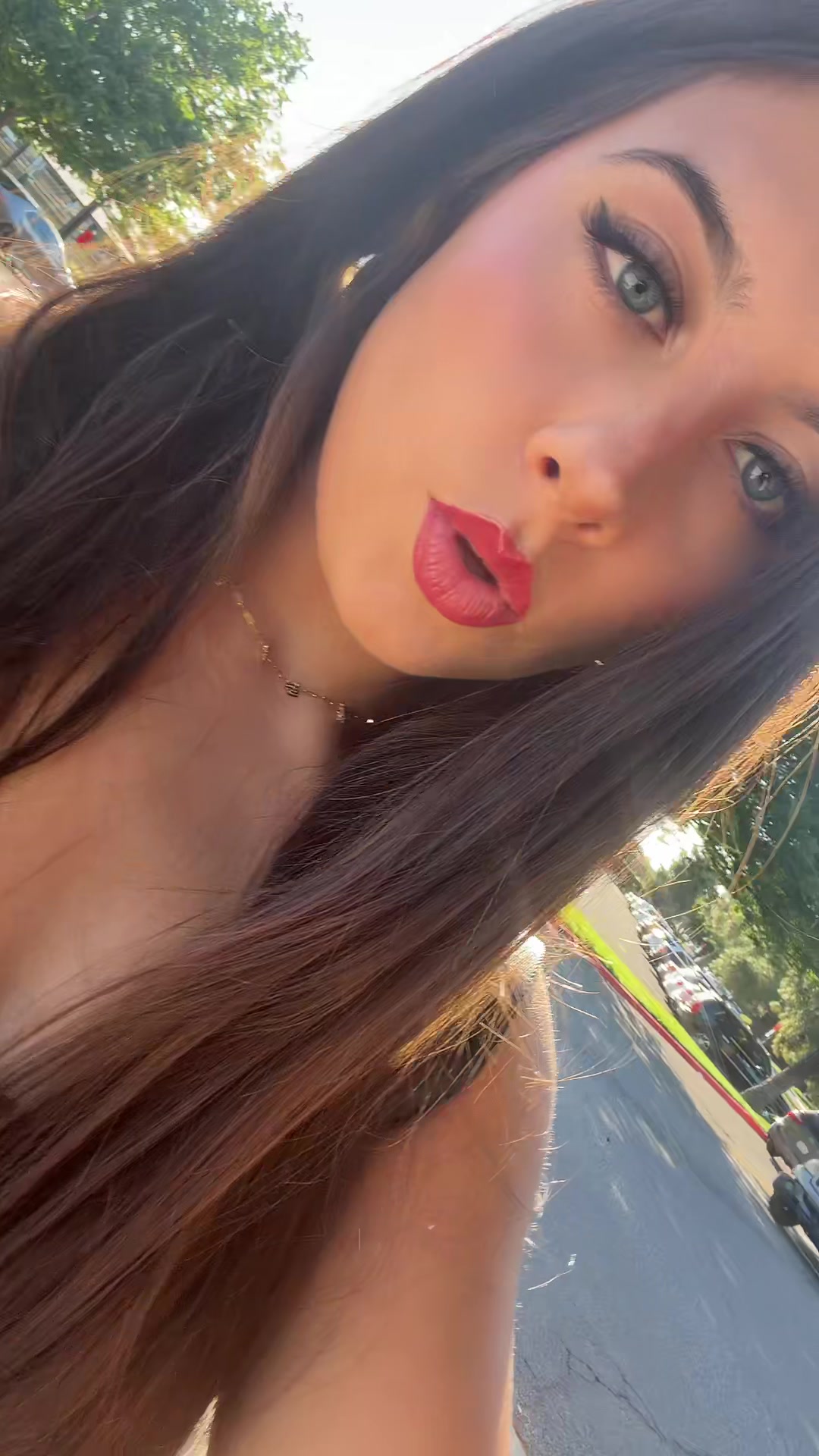 @arielloveskittens