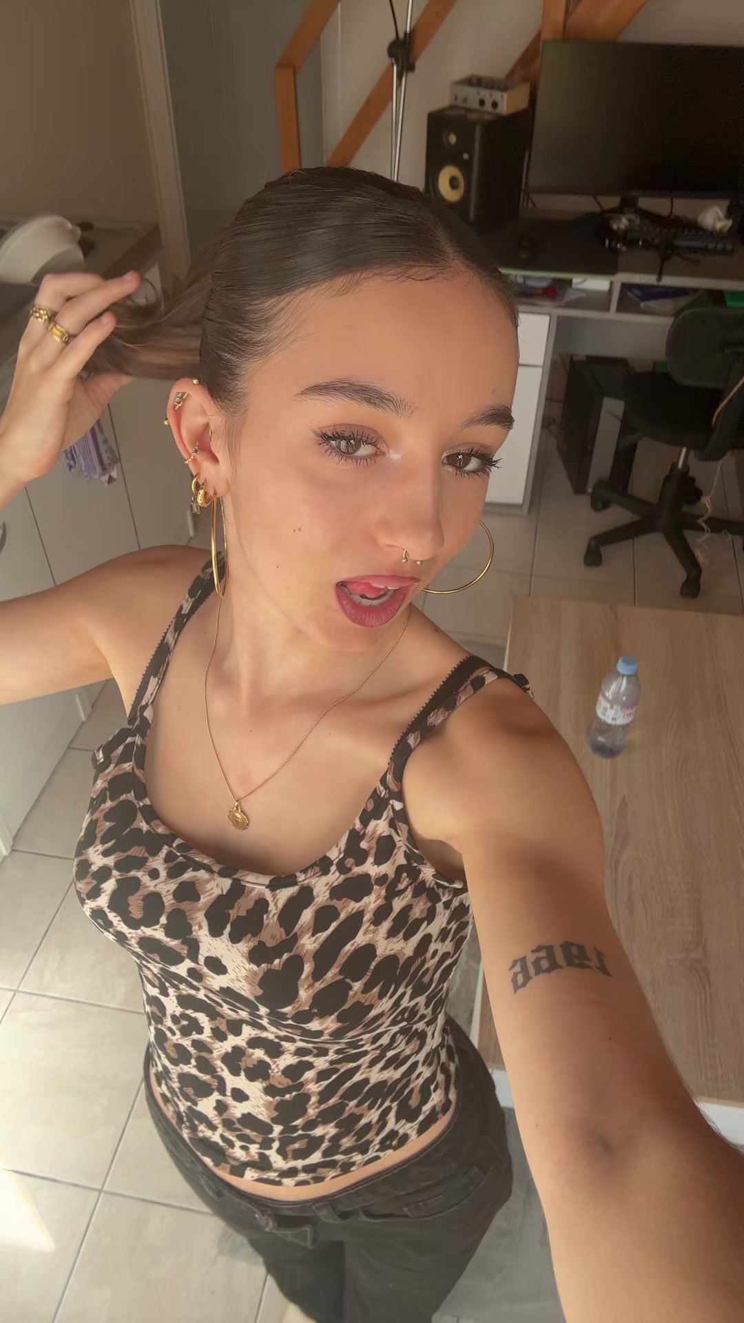 @T€$$A