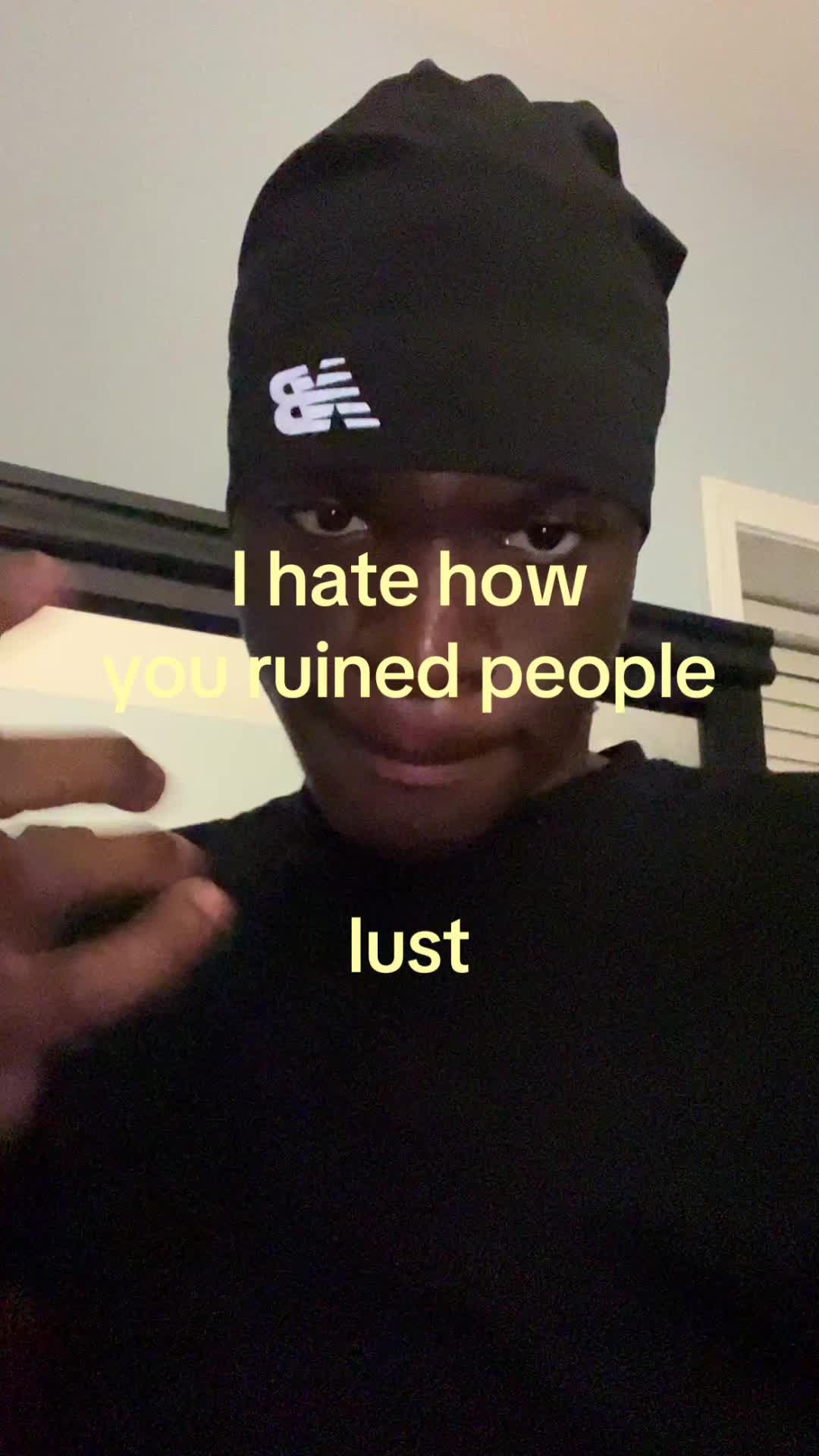 @🕴🏾