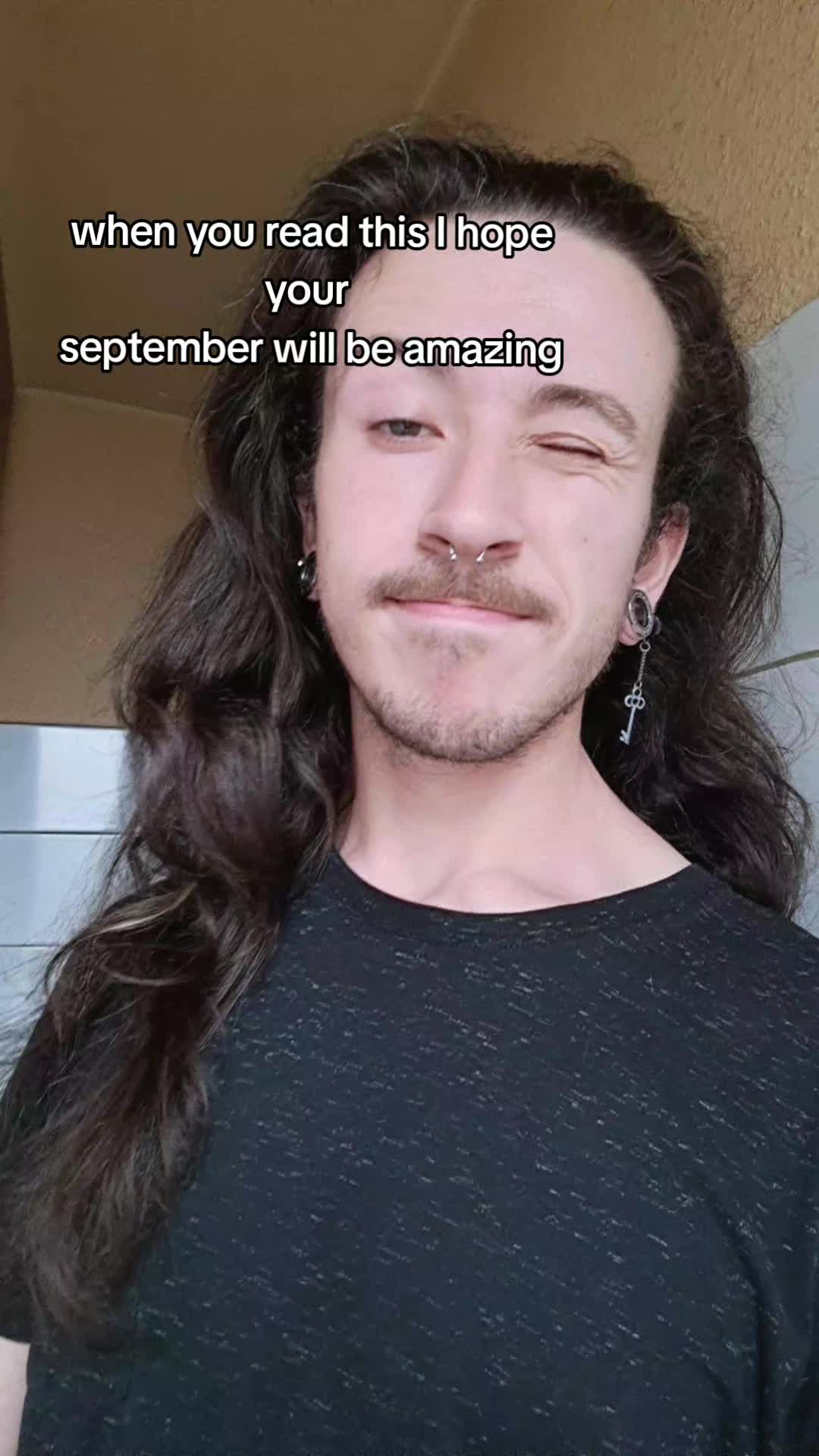 @Nicki_Cinnamon