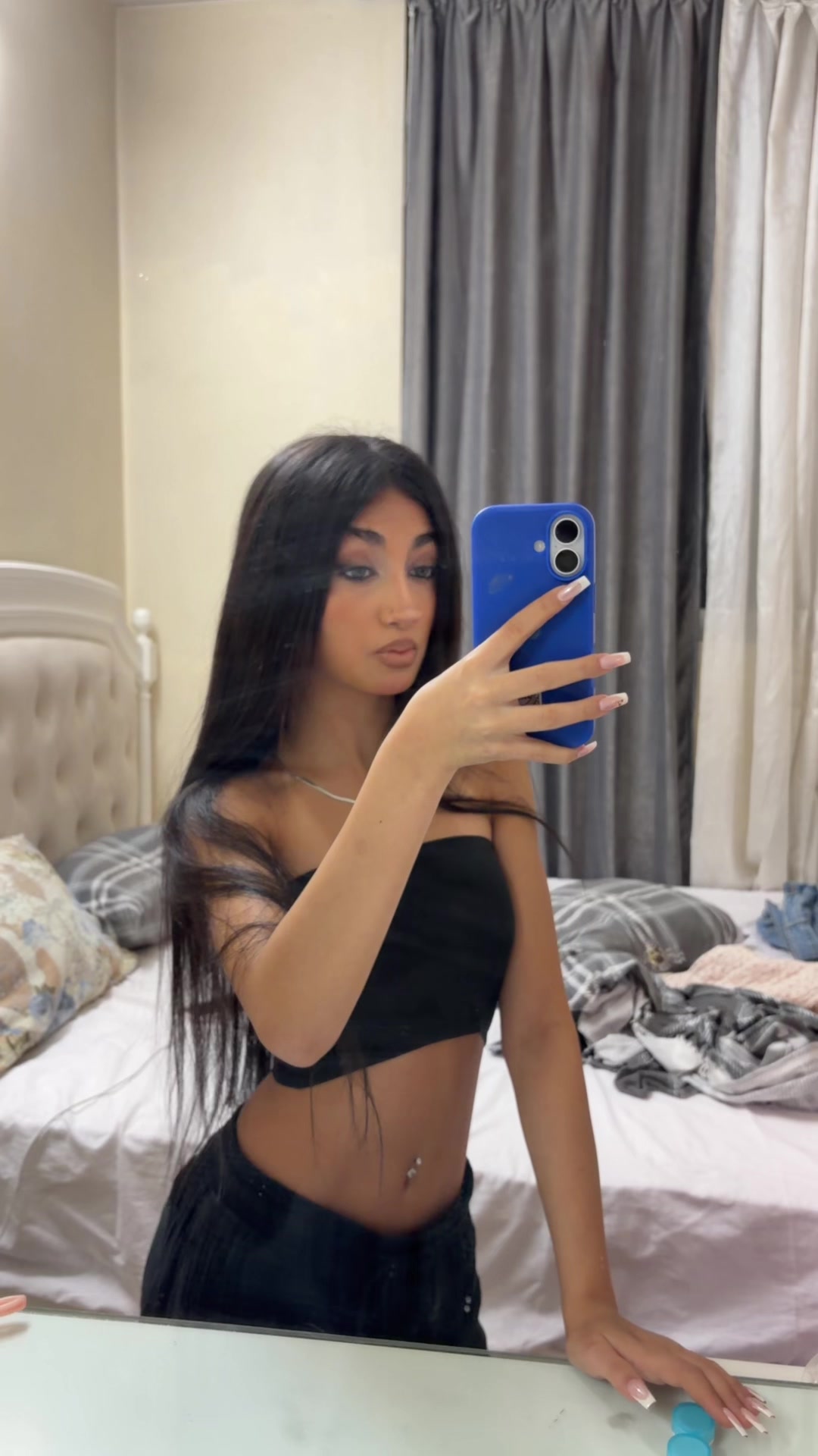 @negarii