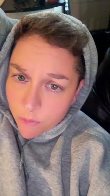 @Itzhollywood23