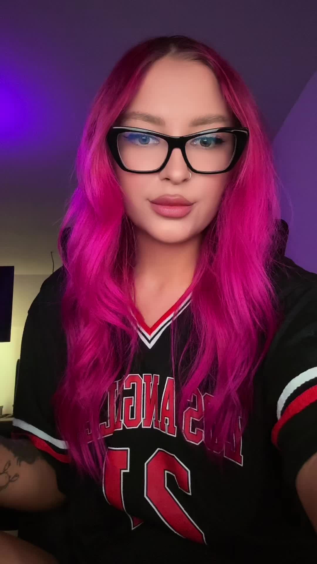 @✨VexaNovaa✨
